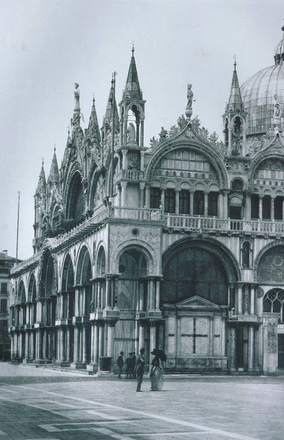 Blick auf die Basilika San Marco von Italian Photographer